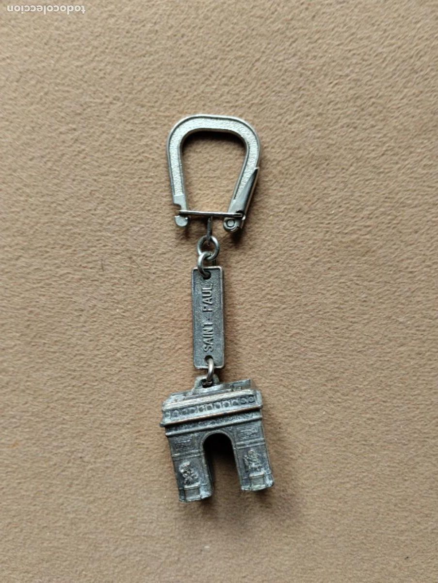 Coleccionismo de llaveros: Llavero antiguo metalico Saint-Paul