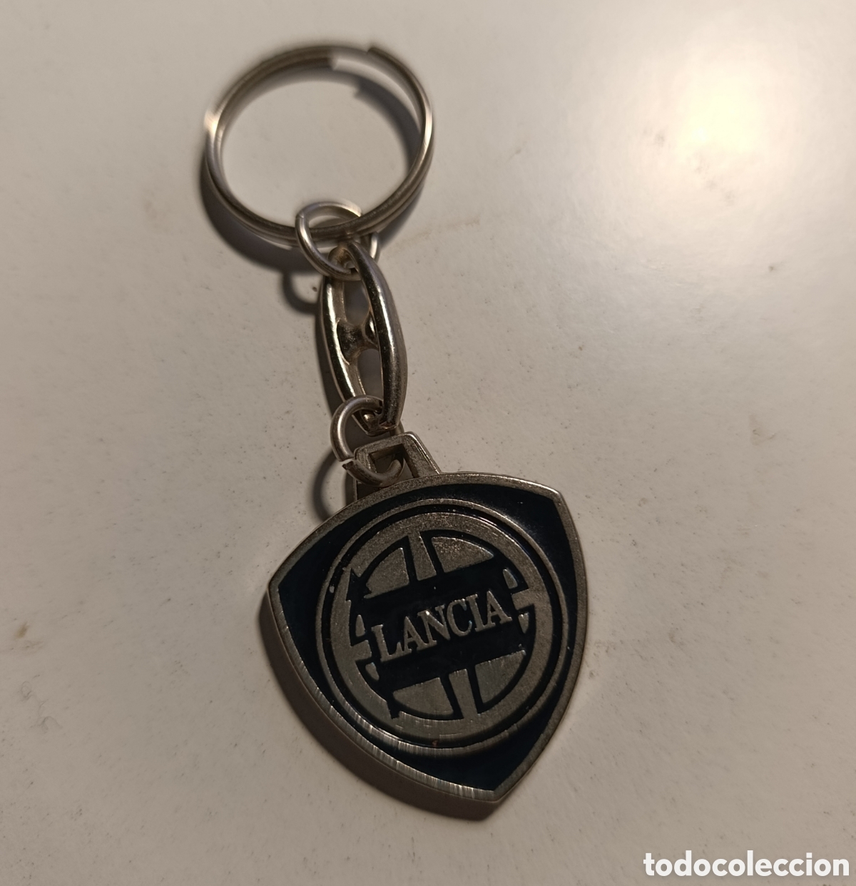 Collection of Keychains: LANCIA llavero concesionarios coches