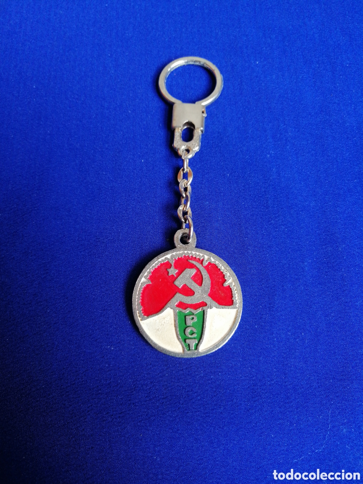 Collection of Keychains: PARTIDO COMUNISTA DE LOS TRABAJADORES LLAVERO