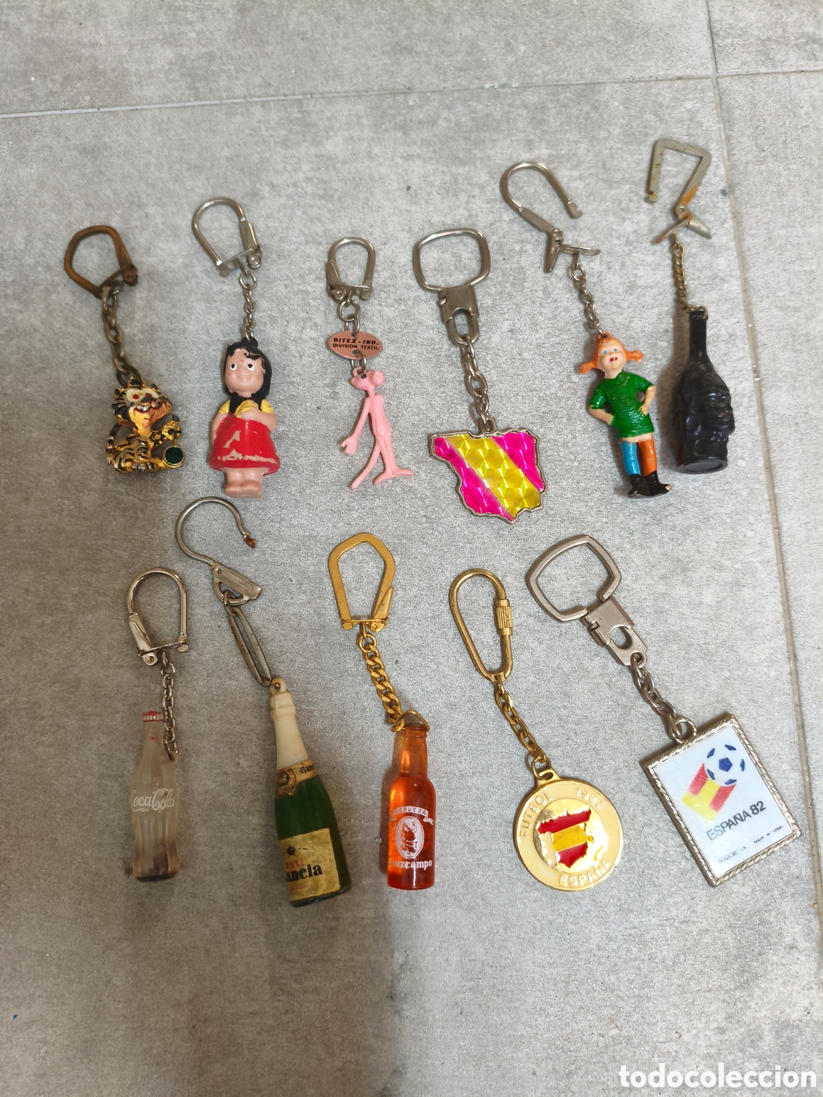 Sammlung von Schl&uuml;sselanh&auml;ngern: Lote llaveros antiguos