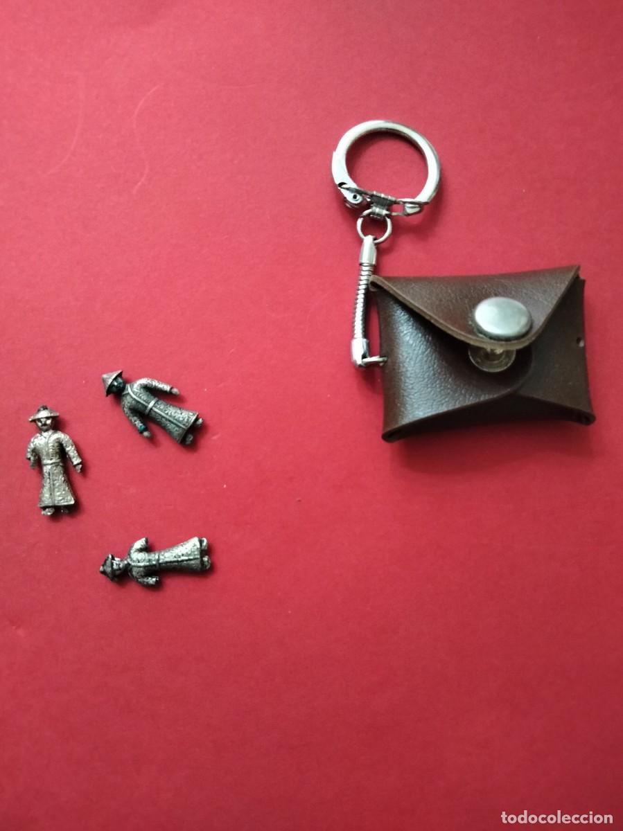 Coleccionismo de llaveros: Llavero juego de chinos - Foto 3