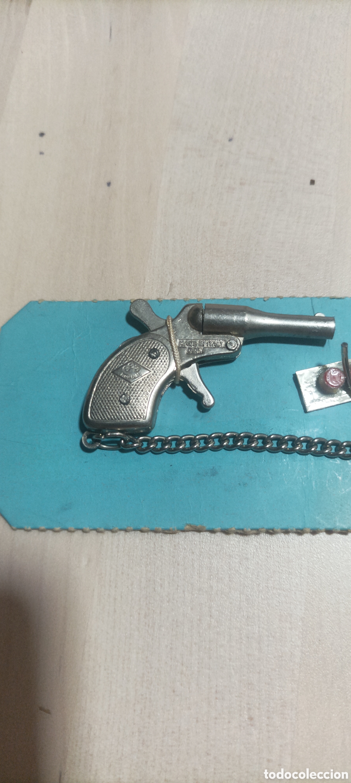 Coleccionismo de llaveros: Antiguo llavero fulminantes