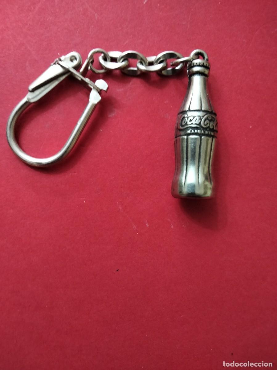Coleccionismo de llaveros: Llavero botella CocaCola - Foto 1