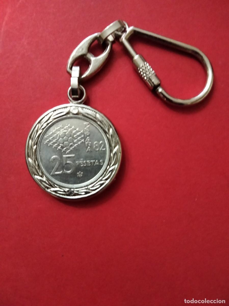 Coleccionismo de llaveros: Llavero moneda 25-5 pesetas - Foto 1