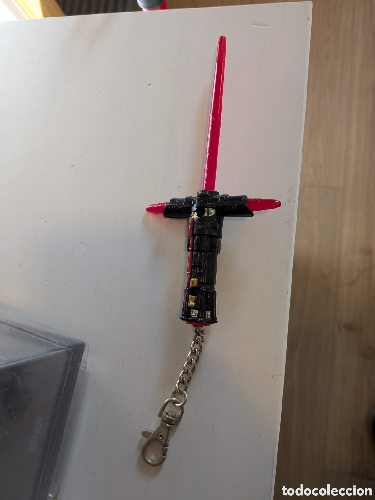 Coleccionismo de llaveros: Llavero Sable de Luz Kylo Ren - Star Wars The Force Awakens - Detalle Met&aacute;lico
