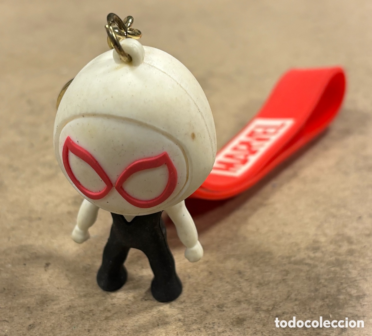 Coleccionismo de llaveros: LLAVERO CON FIGURA - MU&Ntilde;ECO DE SPIDER-GWEN (MARVEL).