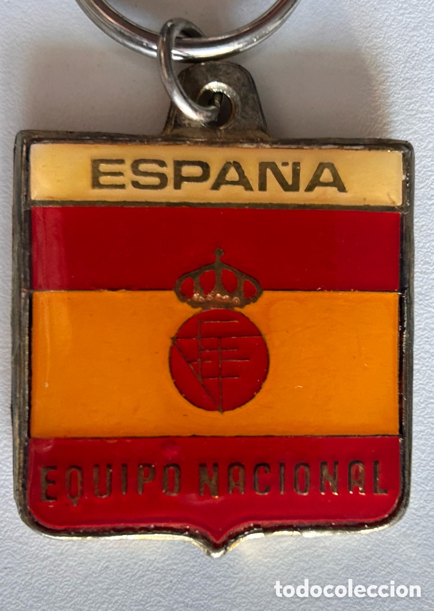 Coleccionismo de llaveros: Llavero de F&uacute;tbol - Real Federaci&oacute;n Espa&ntilde;ola de F&uacute;tbol - vintage