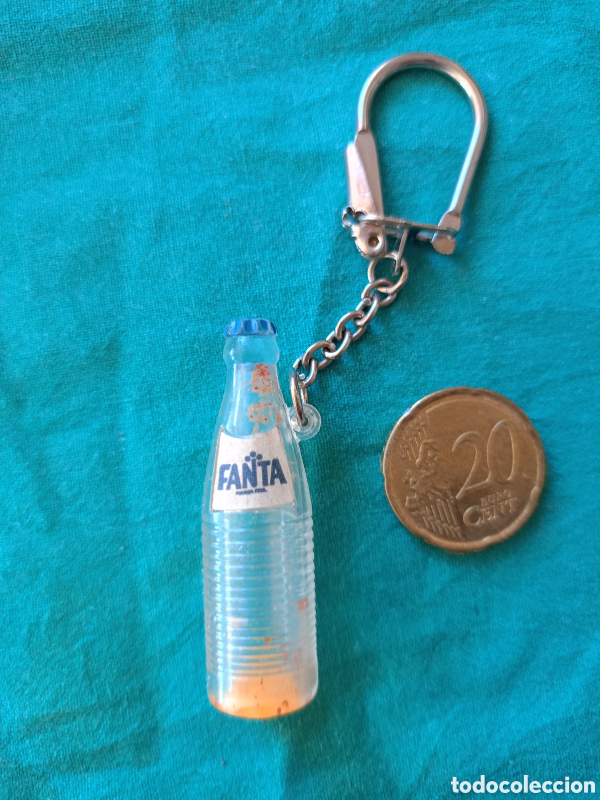 Coleccionismo de llaveros: LLAVERO BOTELLA DE FANTA - Foto 1