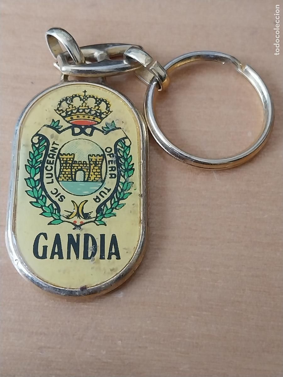 Coleccionismo de llaveros: GANDIA COSTA DORADA LLAVERO GOTA VINTAGE 5.27CMS ALTO