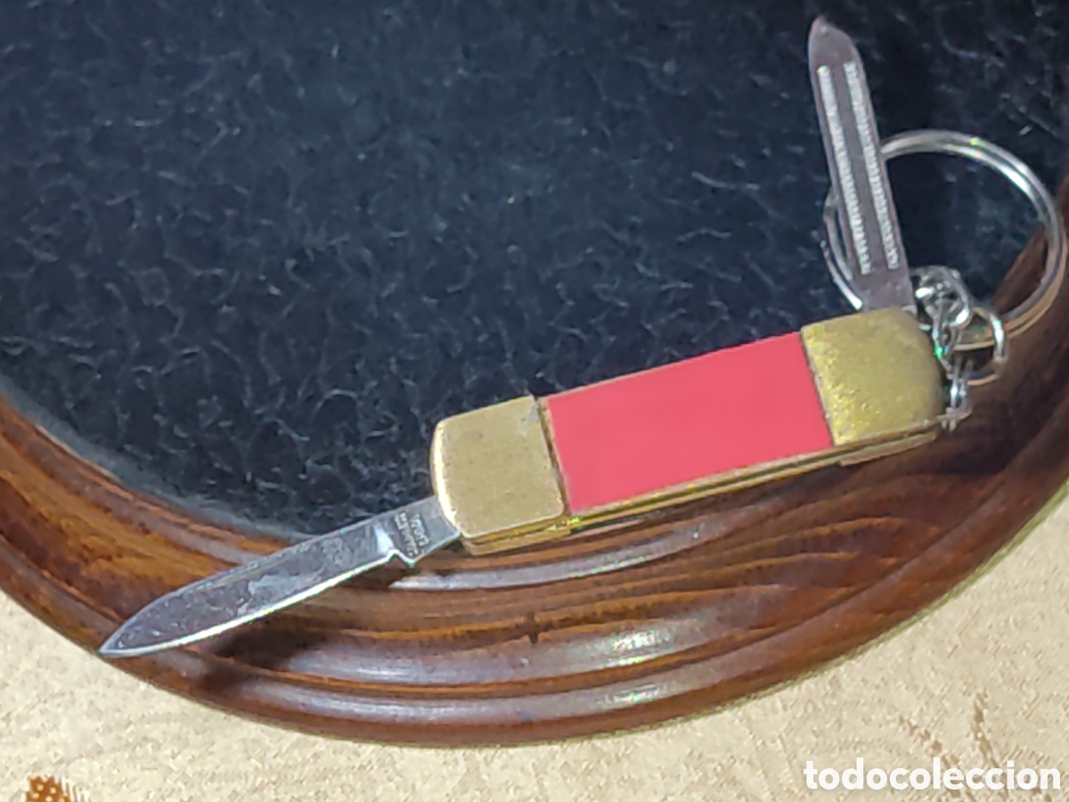 Coleccionismo de llaveros: Navaja manicura de lat&oacute;n & Llavero.Vintage