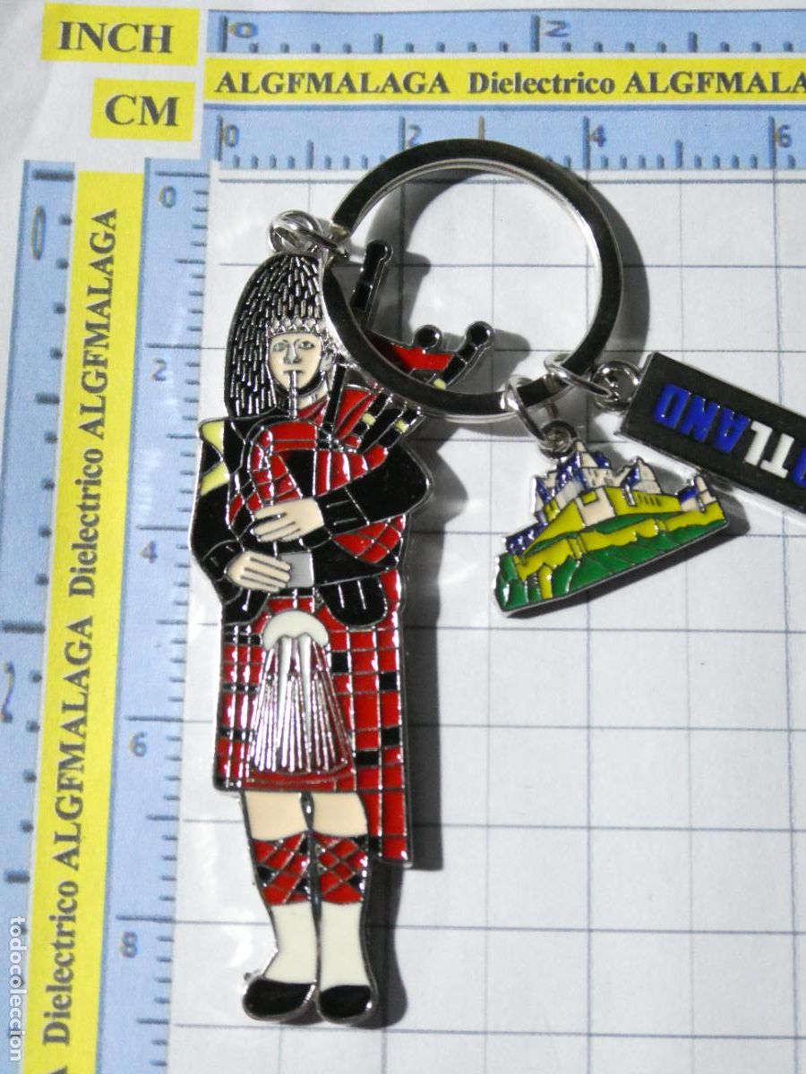 Coleccionismo de llaveros: LLAVERO DE TURISMO. GRAN TAMA&Ntilde;O GAITERO ESCOCIA