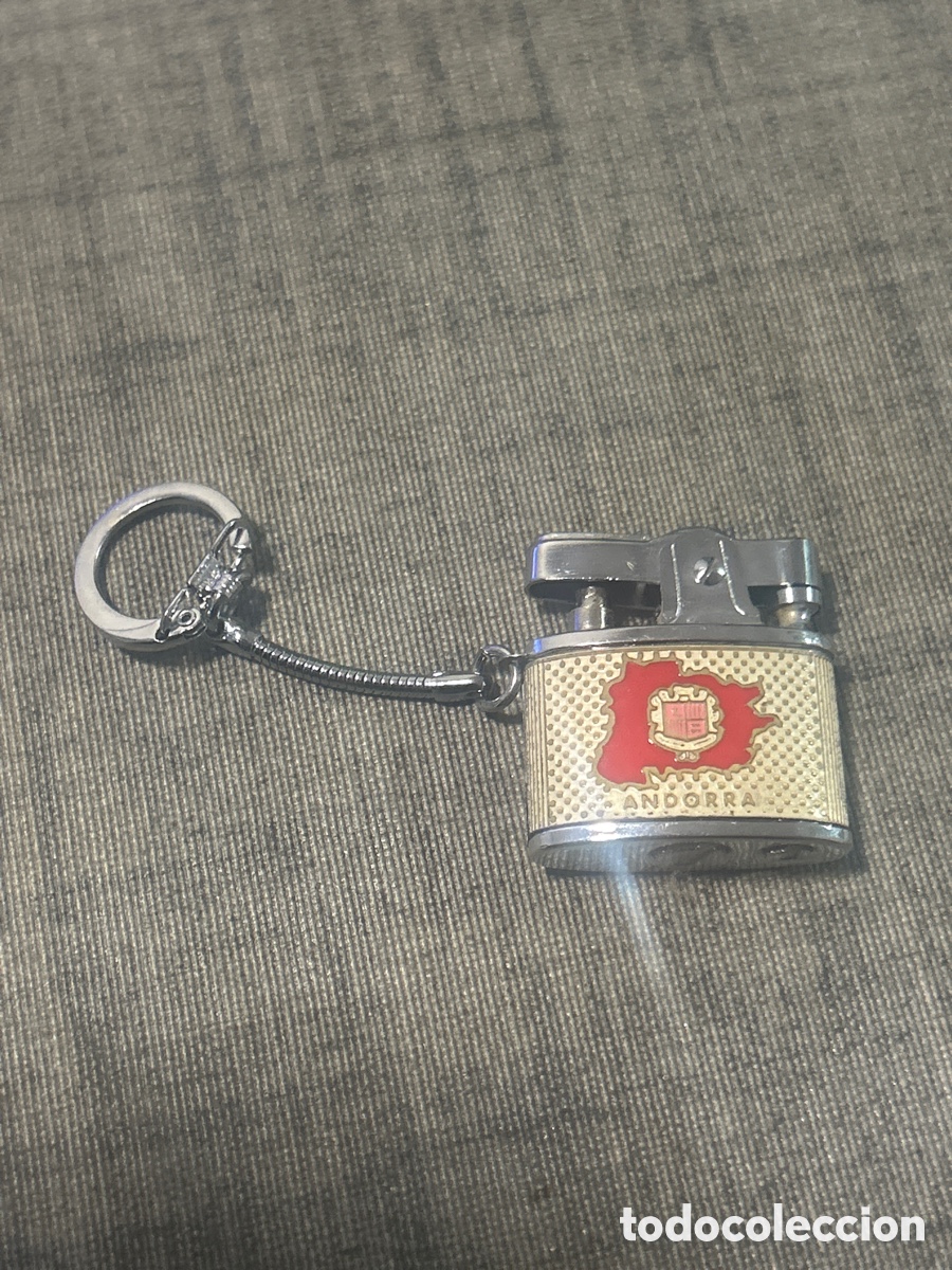 Coleccionismo de llaveros: Encendedor de gasolina vintage de Andorra