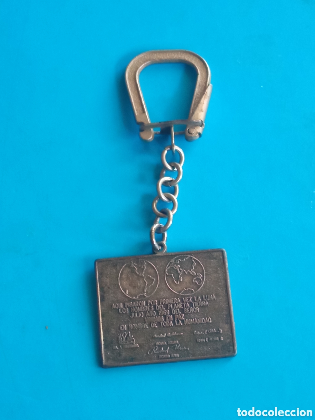 Coleccionismo de llaveros: Antiguo llavero, Recuerdo de la Conquista de la luna