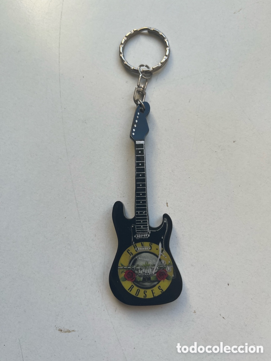 Coleccionismo de llaveros: Llavero con forma de guitarra Guns & Roses