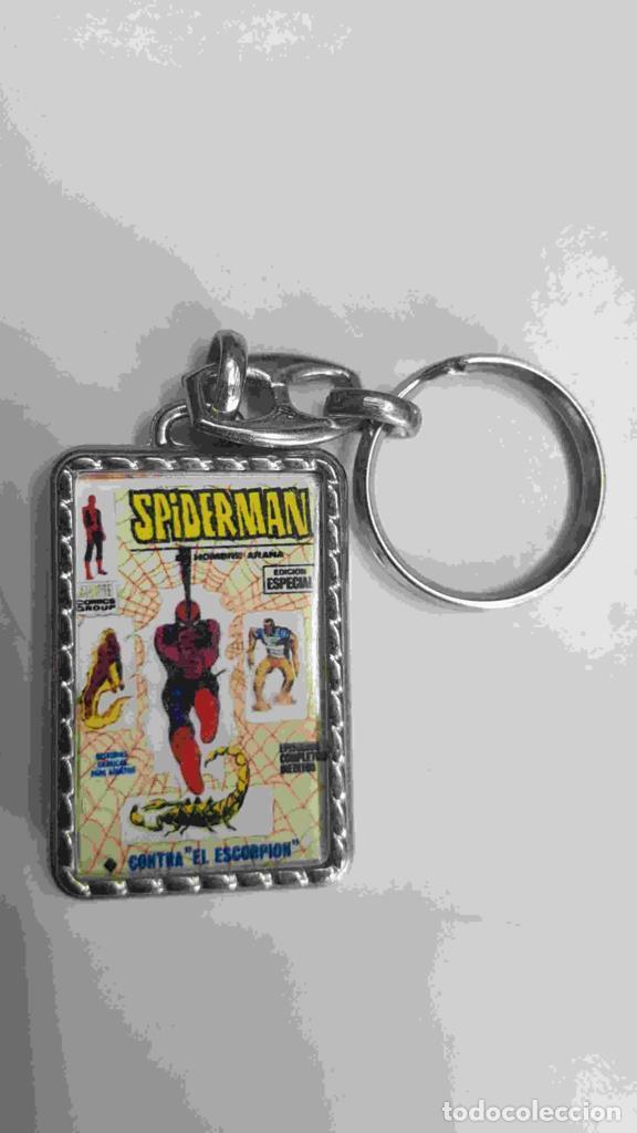 Coleccionismo de llaveros: Llavero Spiderman contra el escorpion - Varios