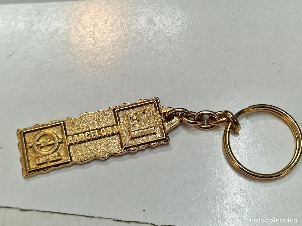 Collectionnisme de portes-cl&eacute;s: Llavero: Opel-GM Barcelona. Barci&ntilde;ol