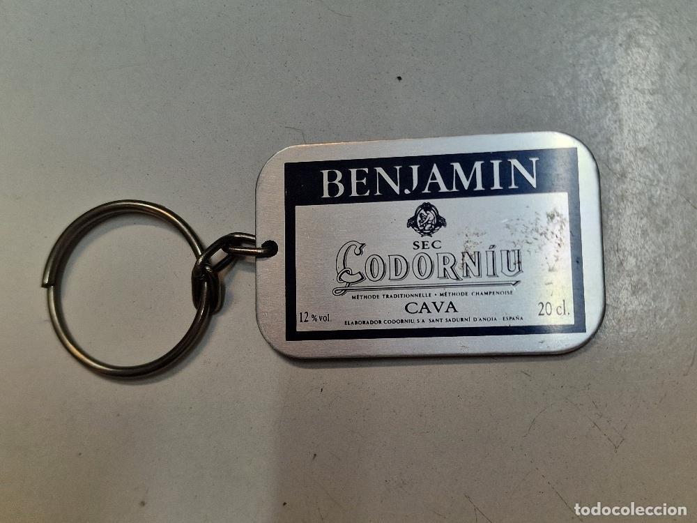 Coleccionismo de llaveros: Llavero: placa Benjamin Codorniu cava