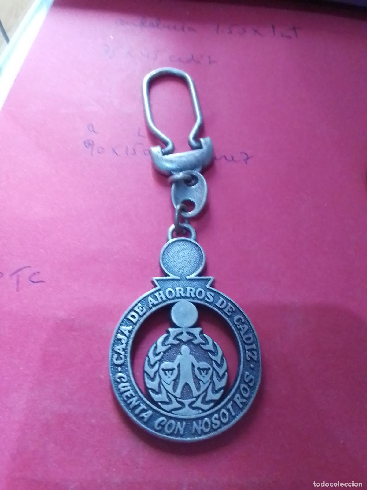 Coleccionismo de llaveros: LLAVEROS DIFERENTES DE MARCAS Y FUTBOL