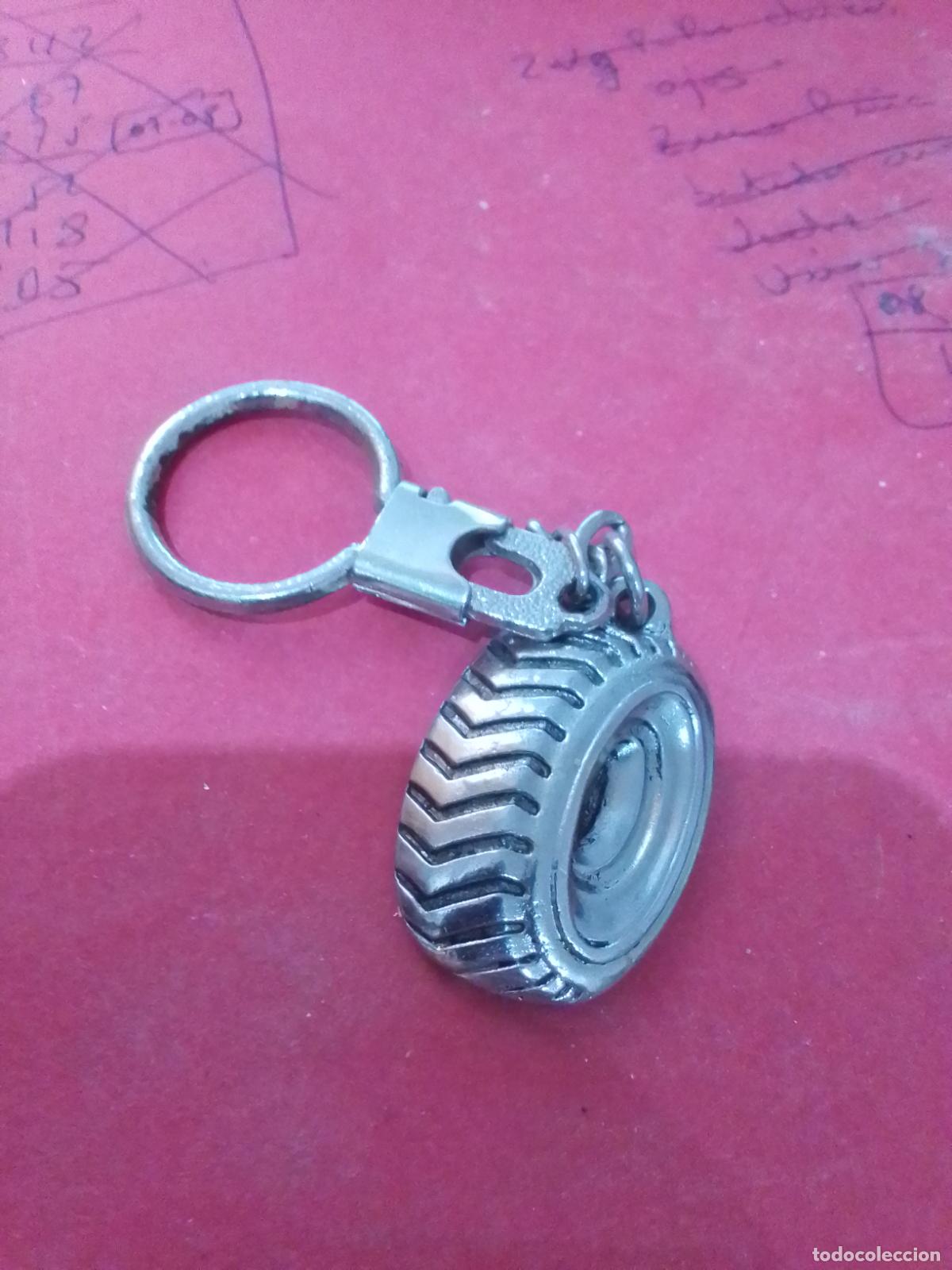 Coleccionismo de llaveros: LLAVEROS DIFERENTES DE MARCAS Y FUTBOL