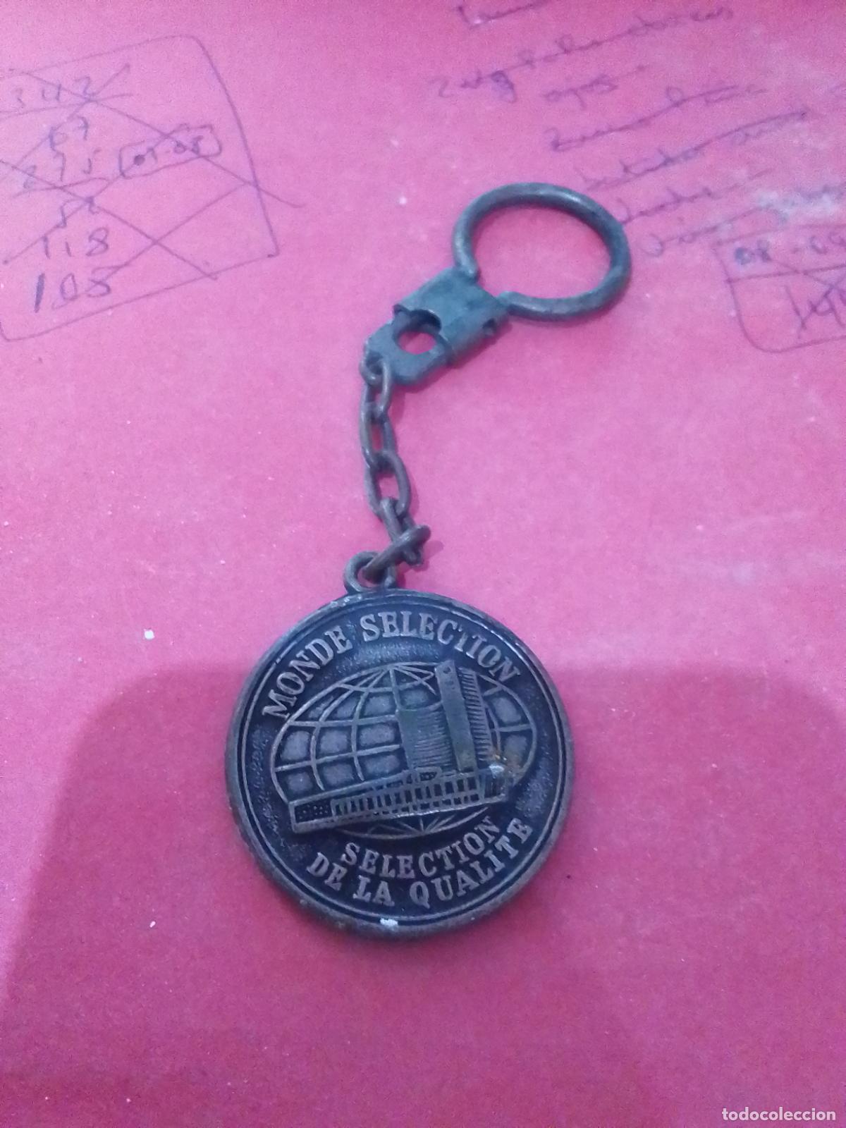 Coleccionismo de llaveros: LLAVEROS DIFERENTES DE MARCAS Y FUTBOL