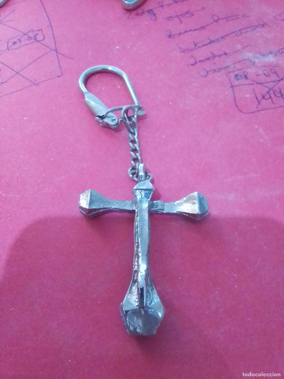 Coleccionismo de llaveros: LLAVEROS DIFERENTES DE MARCAS Y FUTBOL