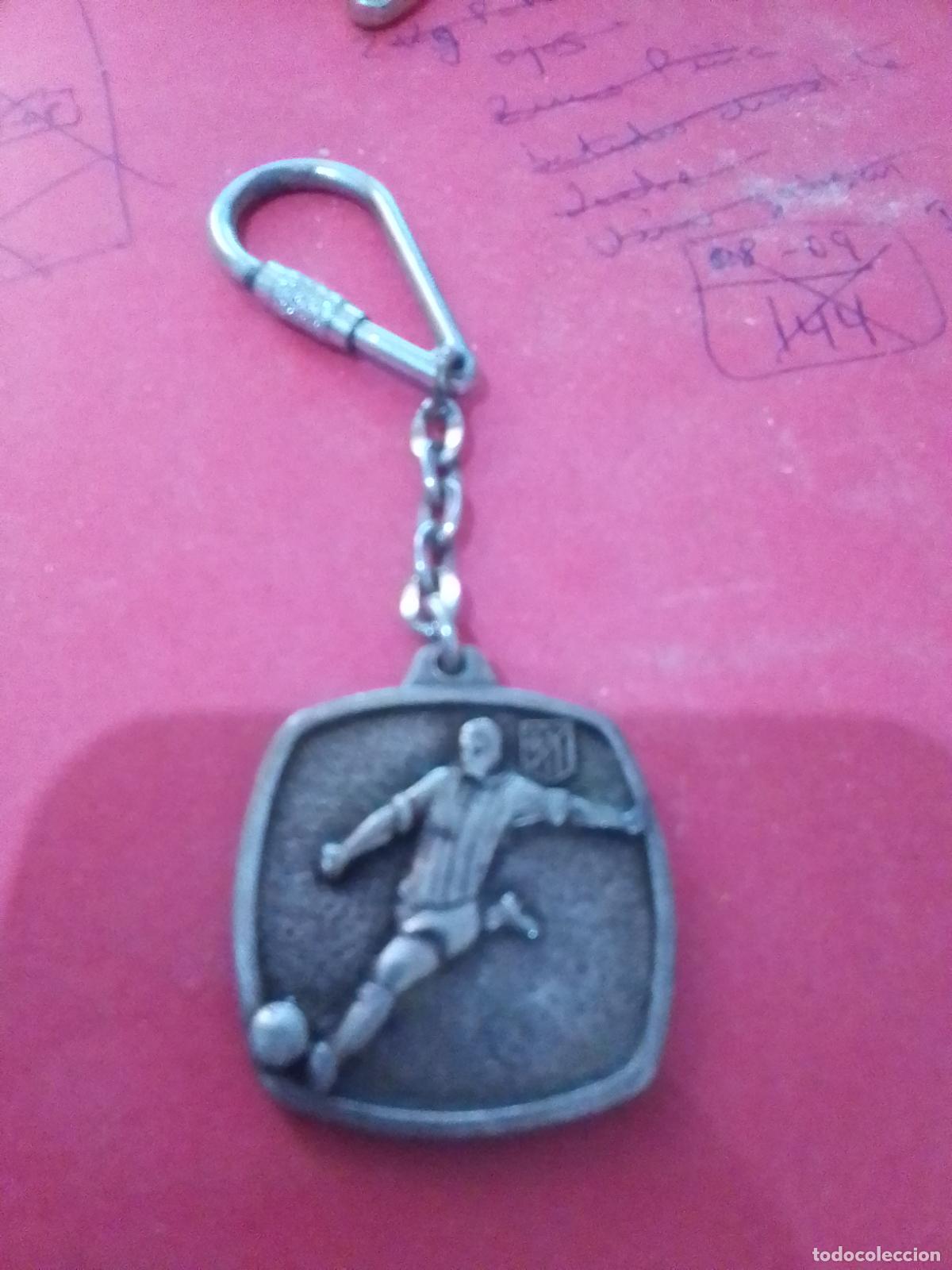 Coleccionismo de llaveros: LLAVEROS DIFERENTES DE MARCAS Y FUTBOL