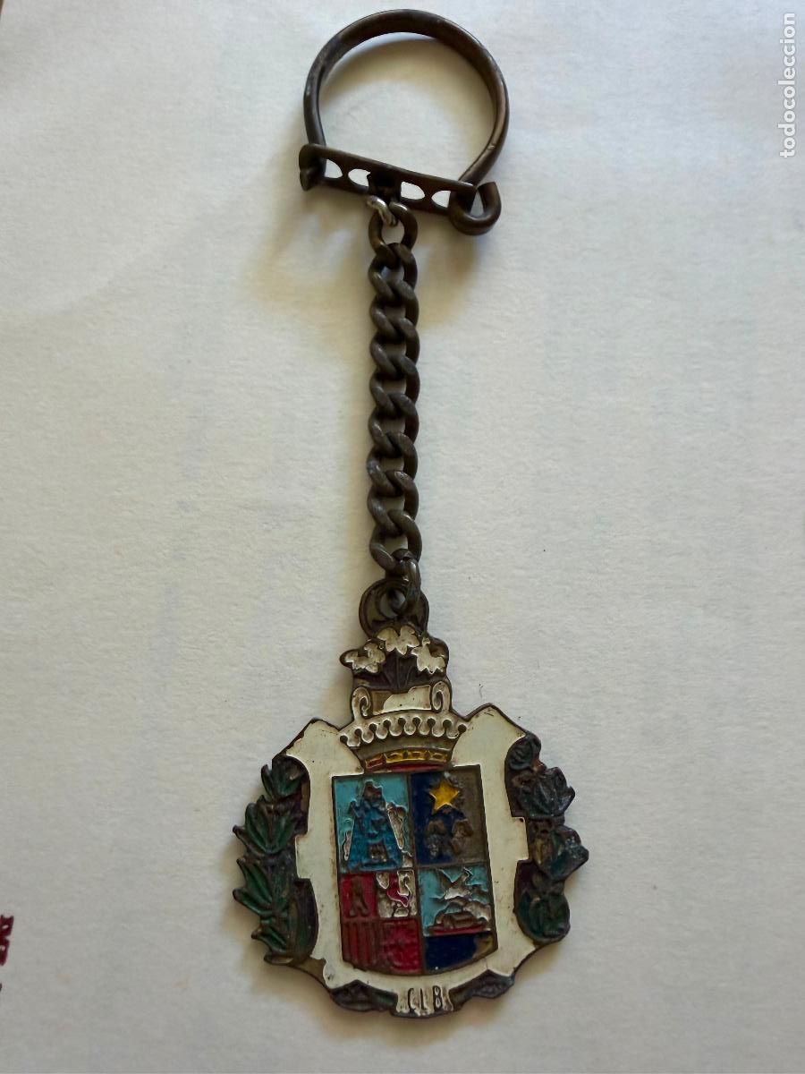 Coleccionismo de llaveros: Antiguo llavero de bronce esmaltado - Foto 1