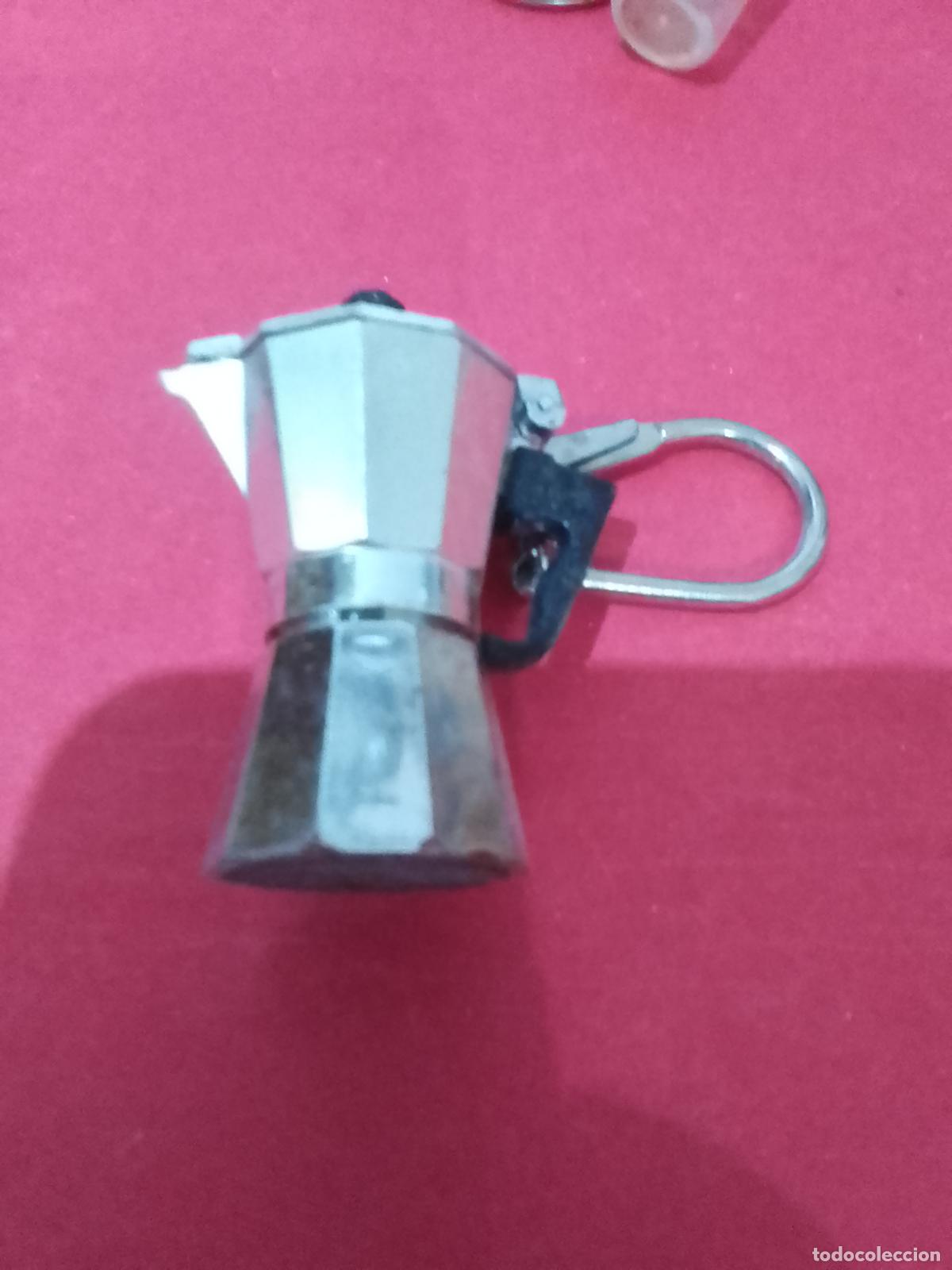 Coleccionismo de llaveros: LLAVEROS DIFERENTES DE MARCAS Y FUTBOL