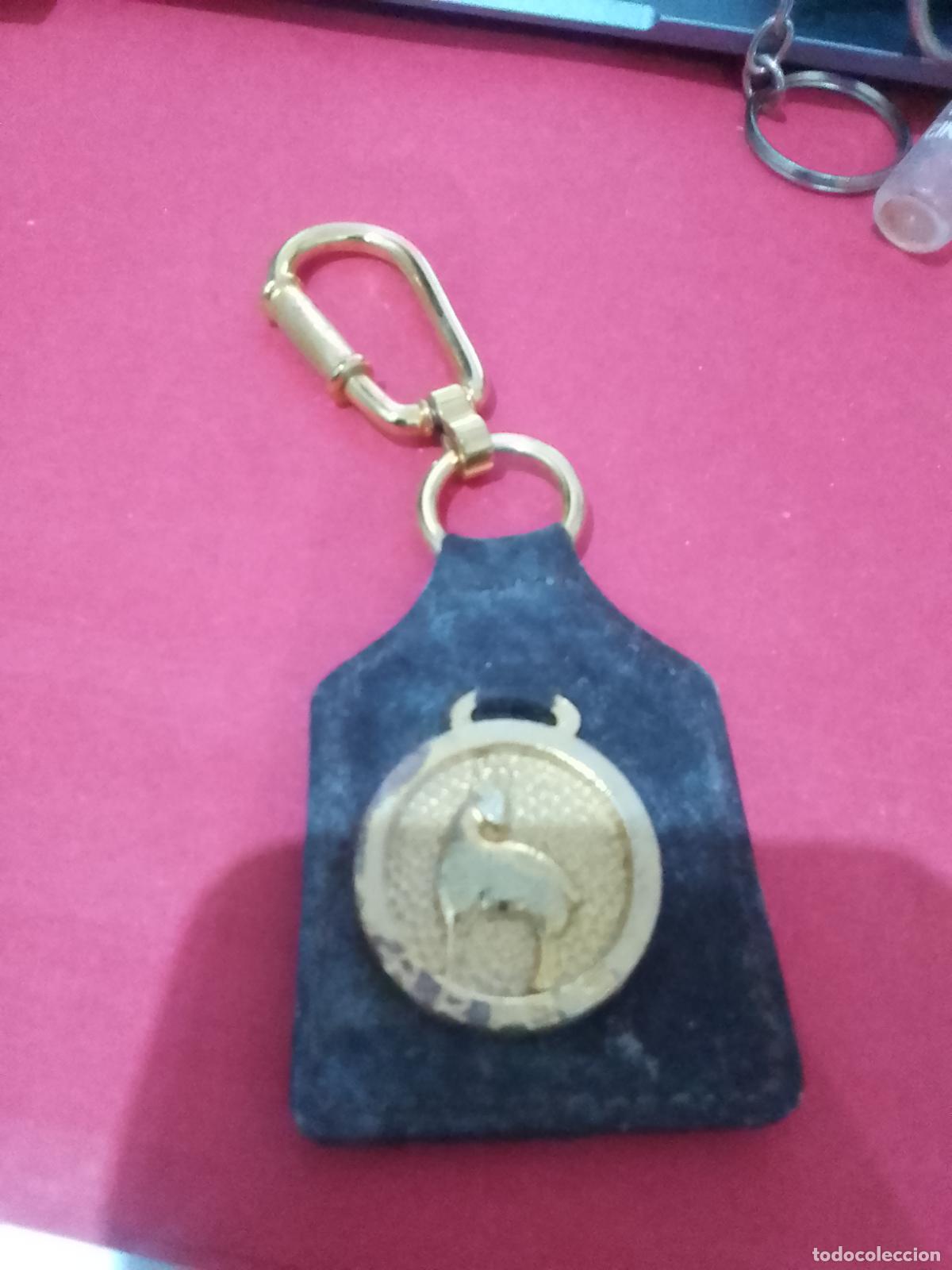 Coleccionismo de llaveros: LLAVEROS DIFERENTES DE MARCAS Y FUTBOL