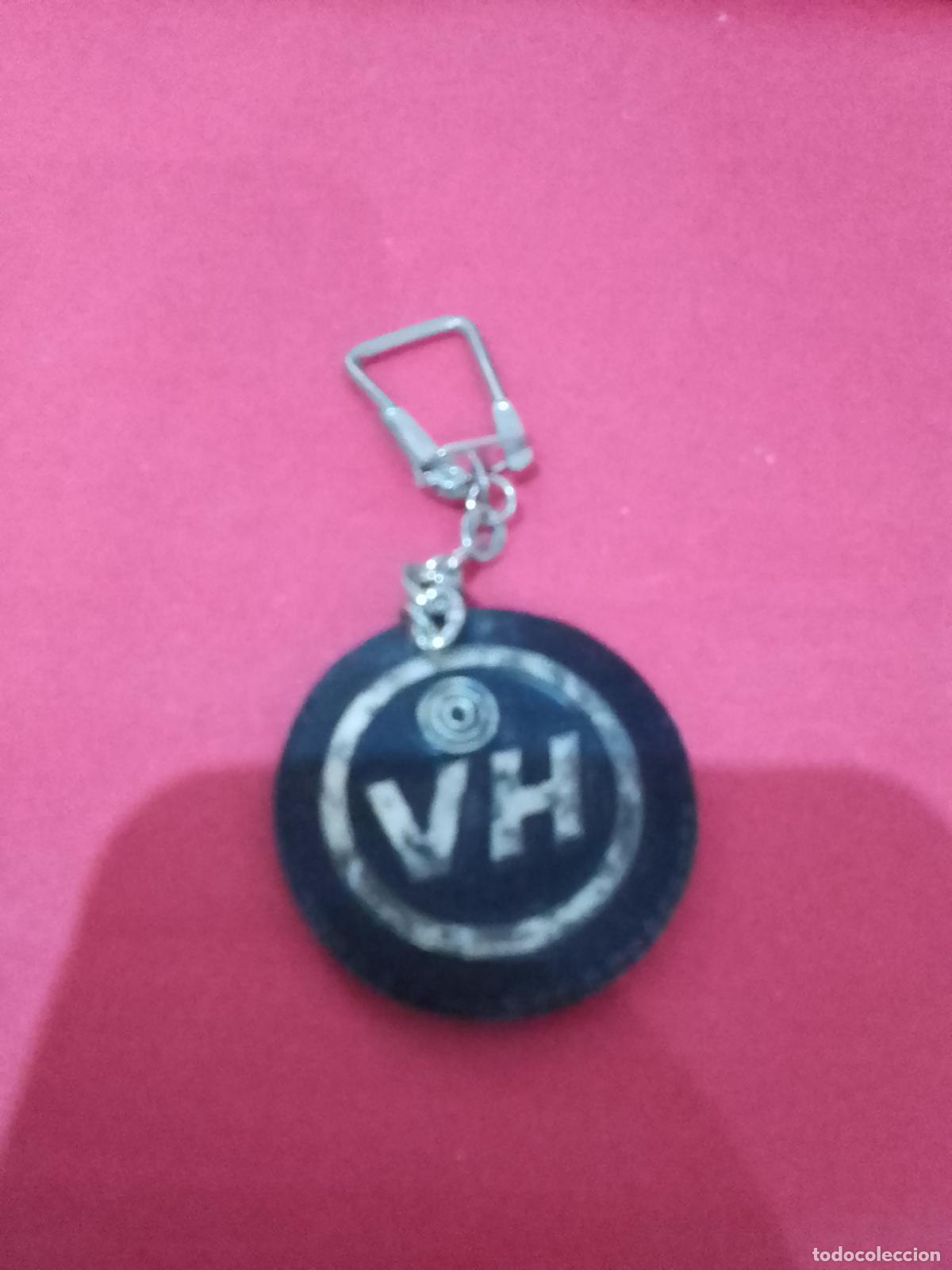 Coleccionismo de llaveros: LLAVEROS DIFERENTES DE MARCAS Y FUTBOL