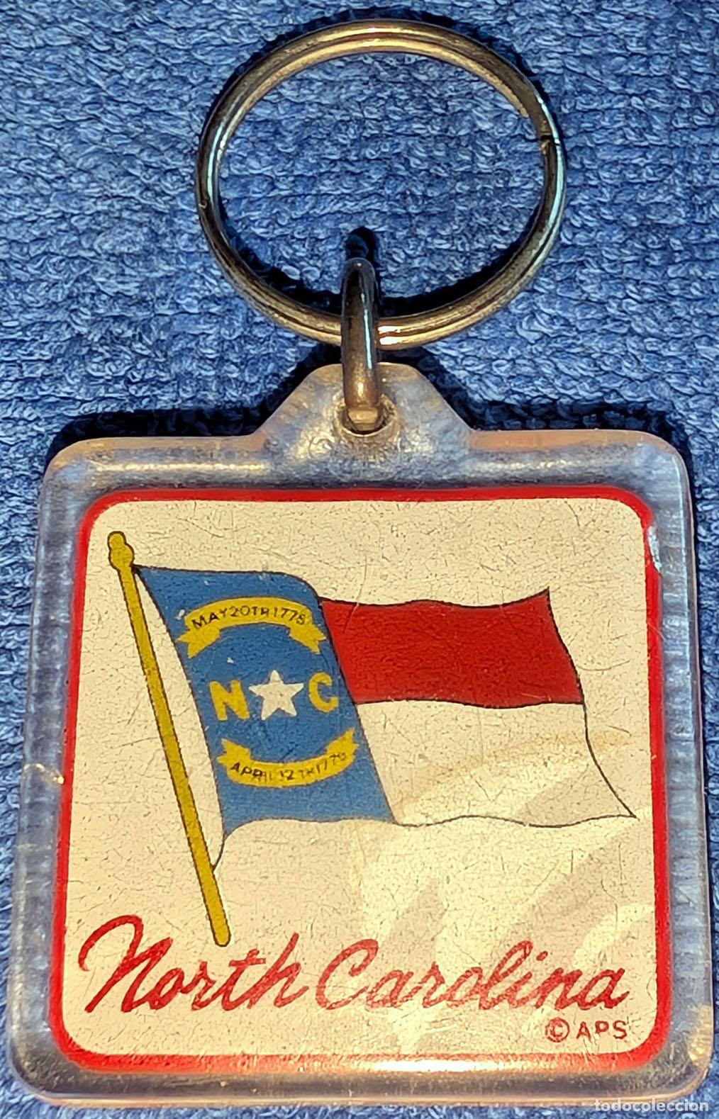 Coleccionismo de llaveros: Antiguo llavero con la bandera de Carolina del Norte - North Carolina - USA