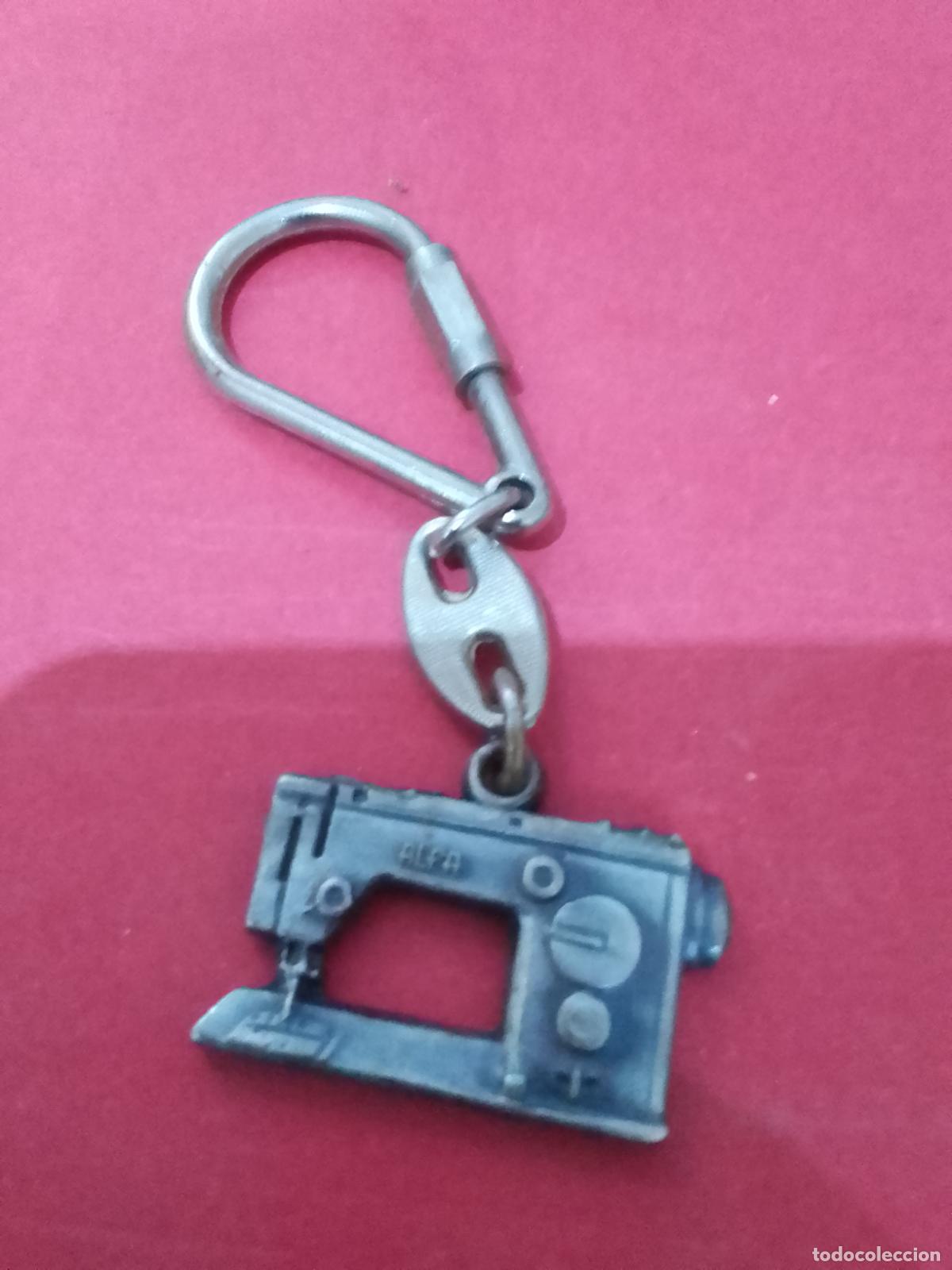 Coleccionismo de llaveros: LLAVEROS DIFERENTES DE MARCAS Y FUTBOL