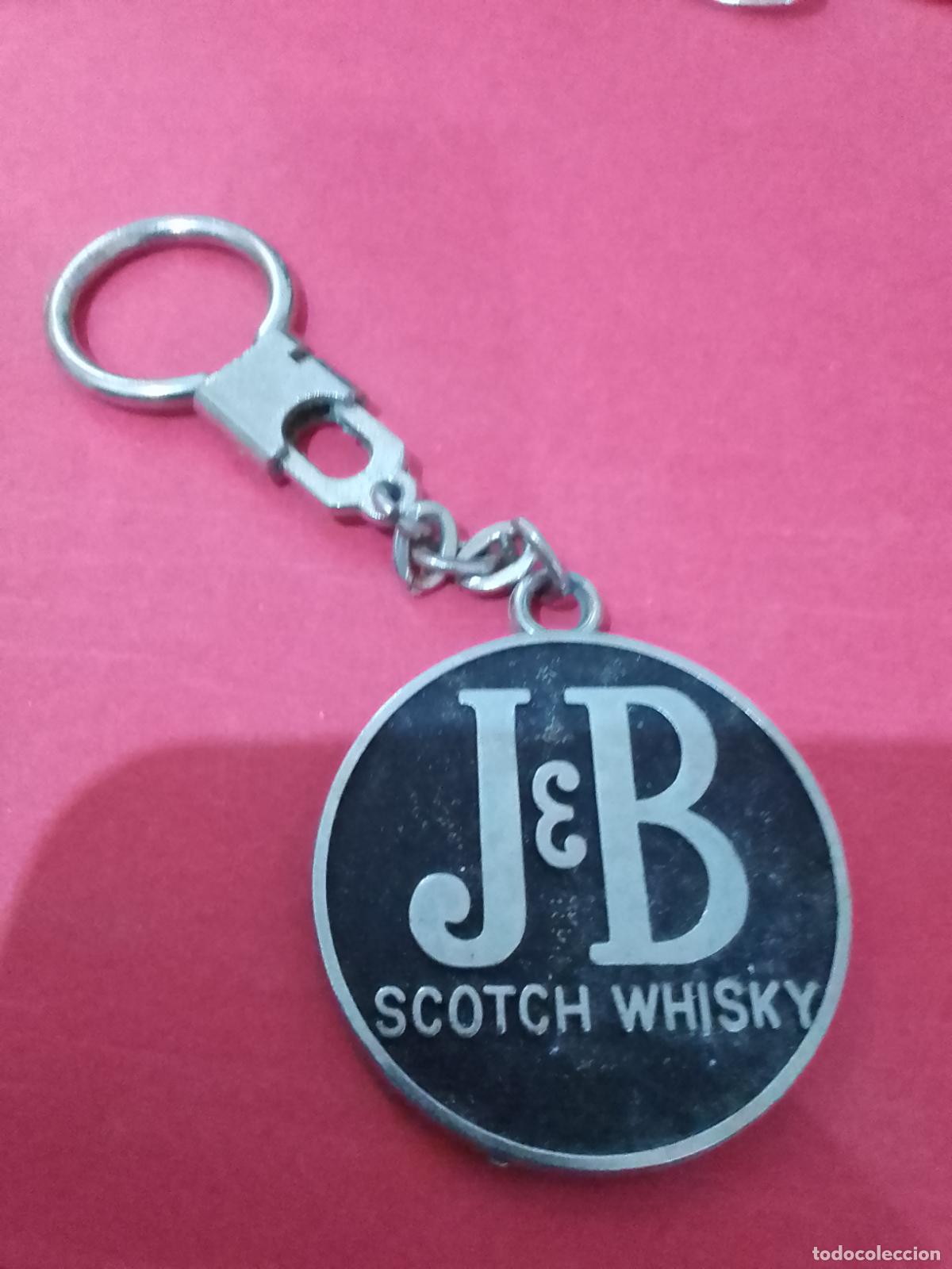 Coleccionismo de llaveros: LLAVEROS DIFERENTES DE MARCAS Y FUTBOL