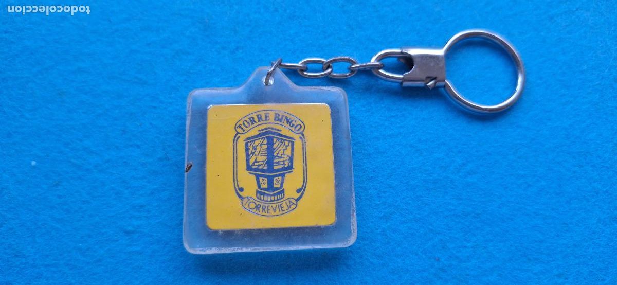 Coleccionismo de llaveros: Llavero publicidad de TORRE BINGO. Torrevieja, Alicante. Metacrilato
