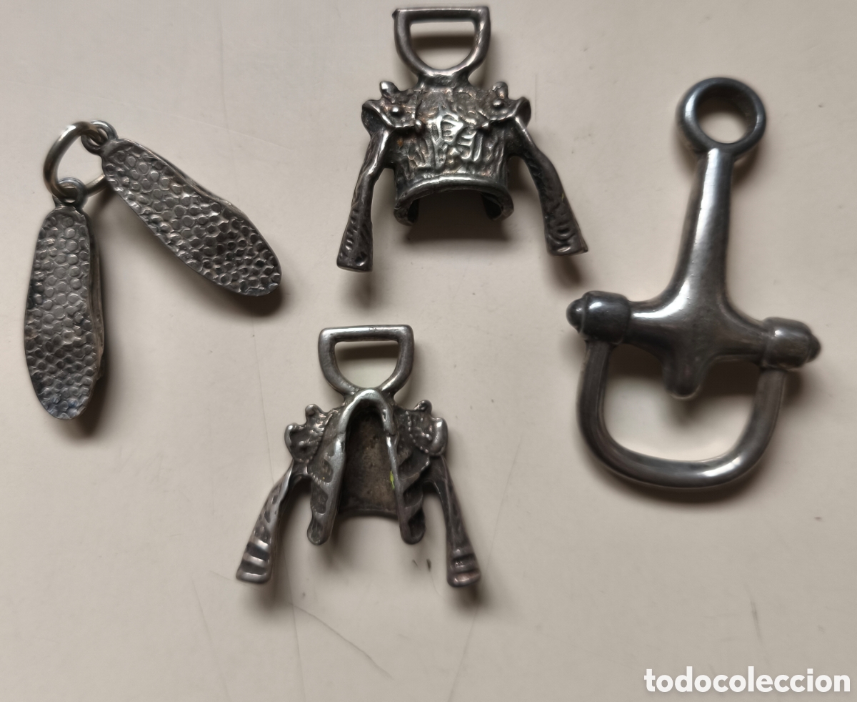 Coleccionismo de llaveros: llaveros coleccionables de tauromaquia, fabricados en zamak con ba&ntilde;o de plata o bronce macizo.
