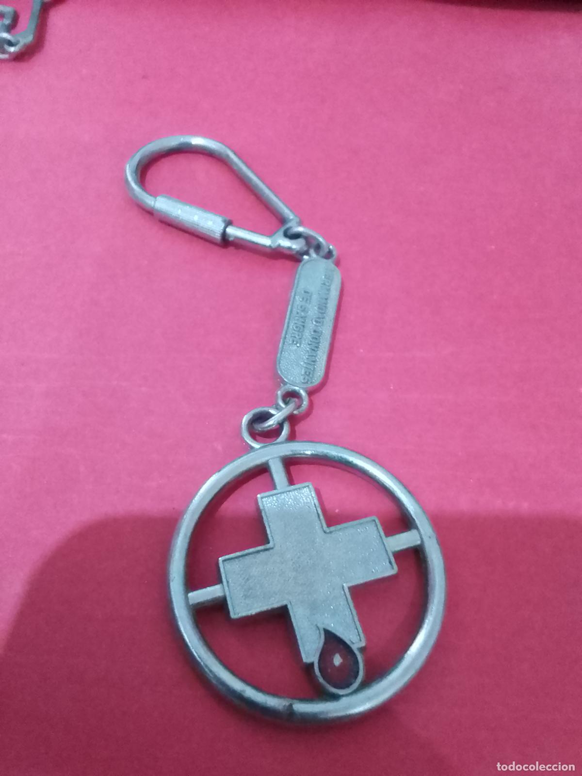 Coleccionismo de llaveros: LLAVEROS DIFERENTES DE MARCAS Y FUTBOL