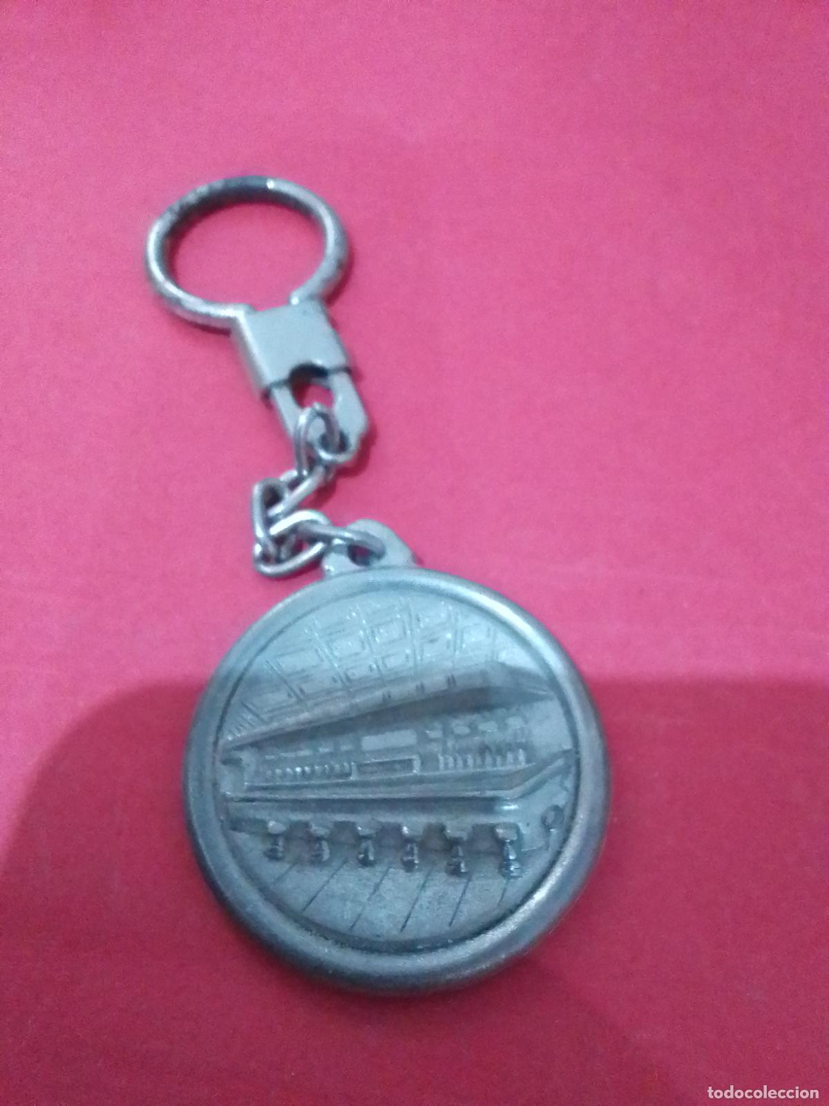 Coleccionismo de llaveros: LLAVEROS DIFERENTES DE MARCAS Y FUTBOL