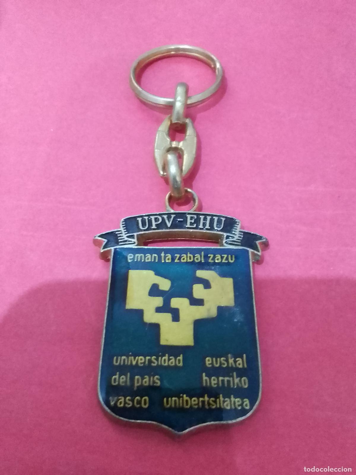 Coleccionismo de llaveros: LLAVEROS DIFERENTES DE MARCAS Y FUTBOL