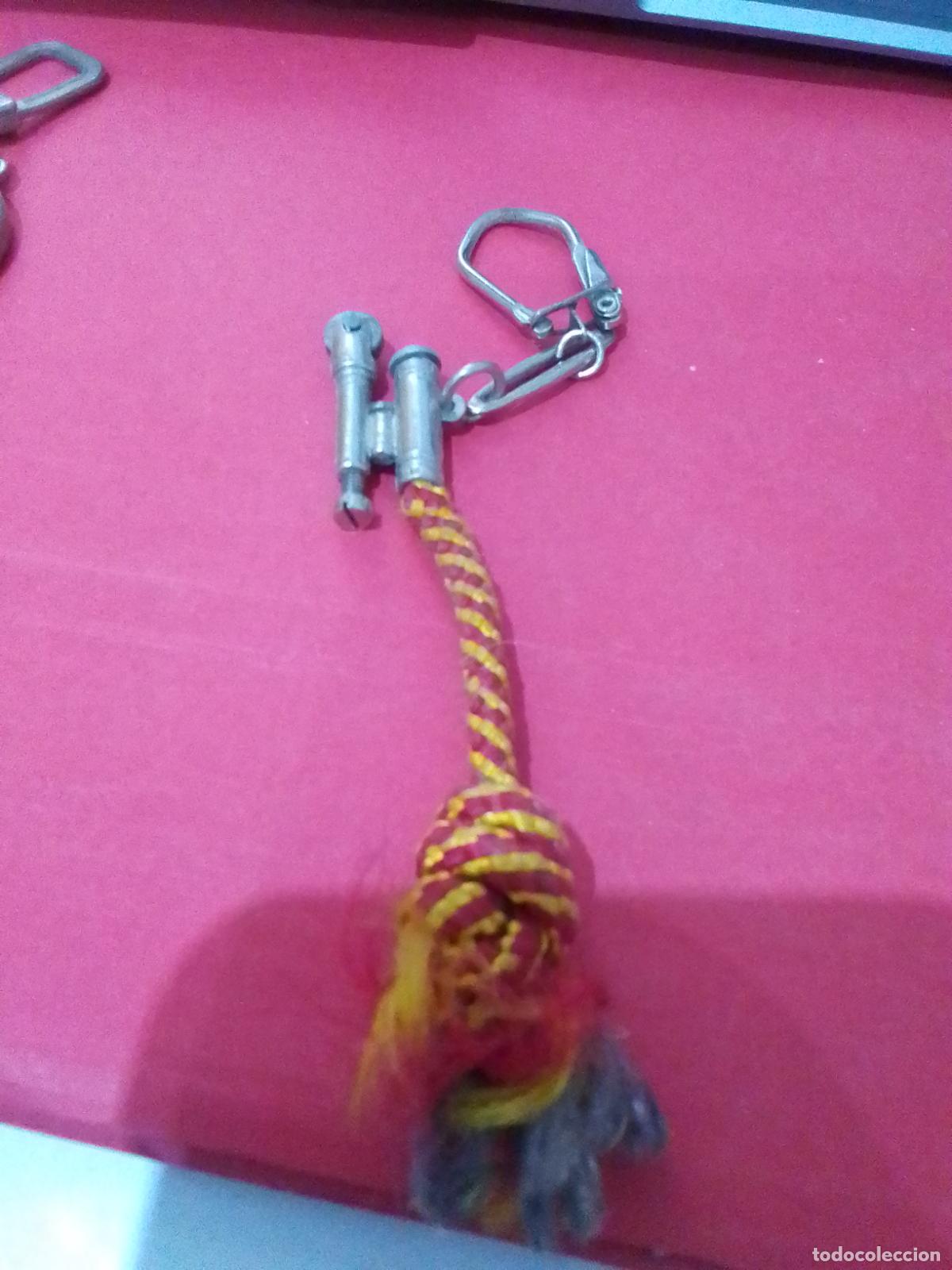 Coleccionismo de llaveros: LLAVEROS DIFERENTES DE MARCAS Y FUTBOL