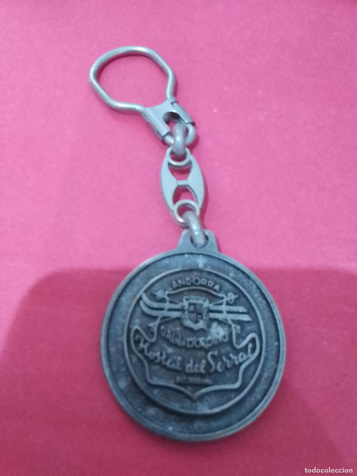 Coleccionismo de llaveros: LLAVEROS DIFERENTES DE MARCAS Y FUTBOL