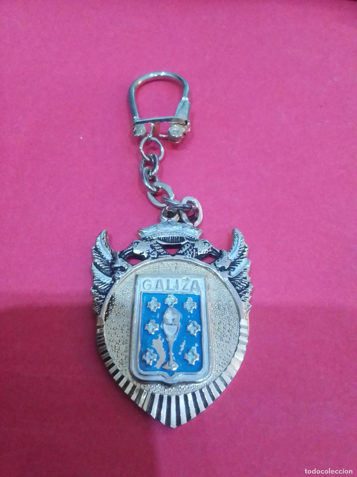 Coleccionismo de llaveros: LLAVEROS DIFERENTES DE MARCAS Y FUTBOL