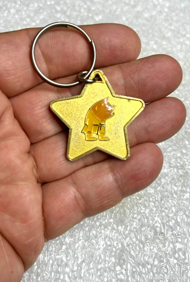 Coleccionismo de llaveros: 3719.LLAVERO DE COBI BARCELONA 92 PRACTICANDO JUDO