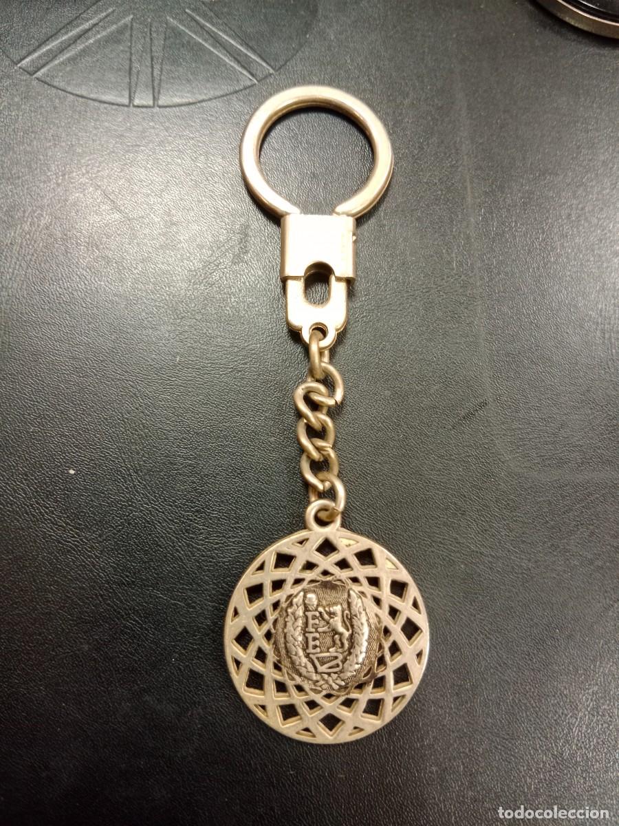 Coleccionismo de llaveros: ANTIGUO LLAVERO A&Ntilde;OS 70/80 ALPACA CALADA - FEB - FEDERACION ESPA&Ntilde;OLA DE BALONCESTO
