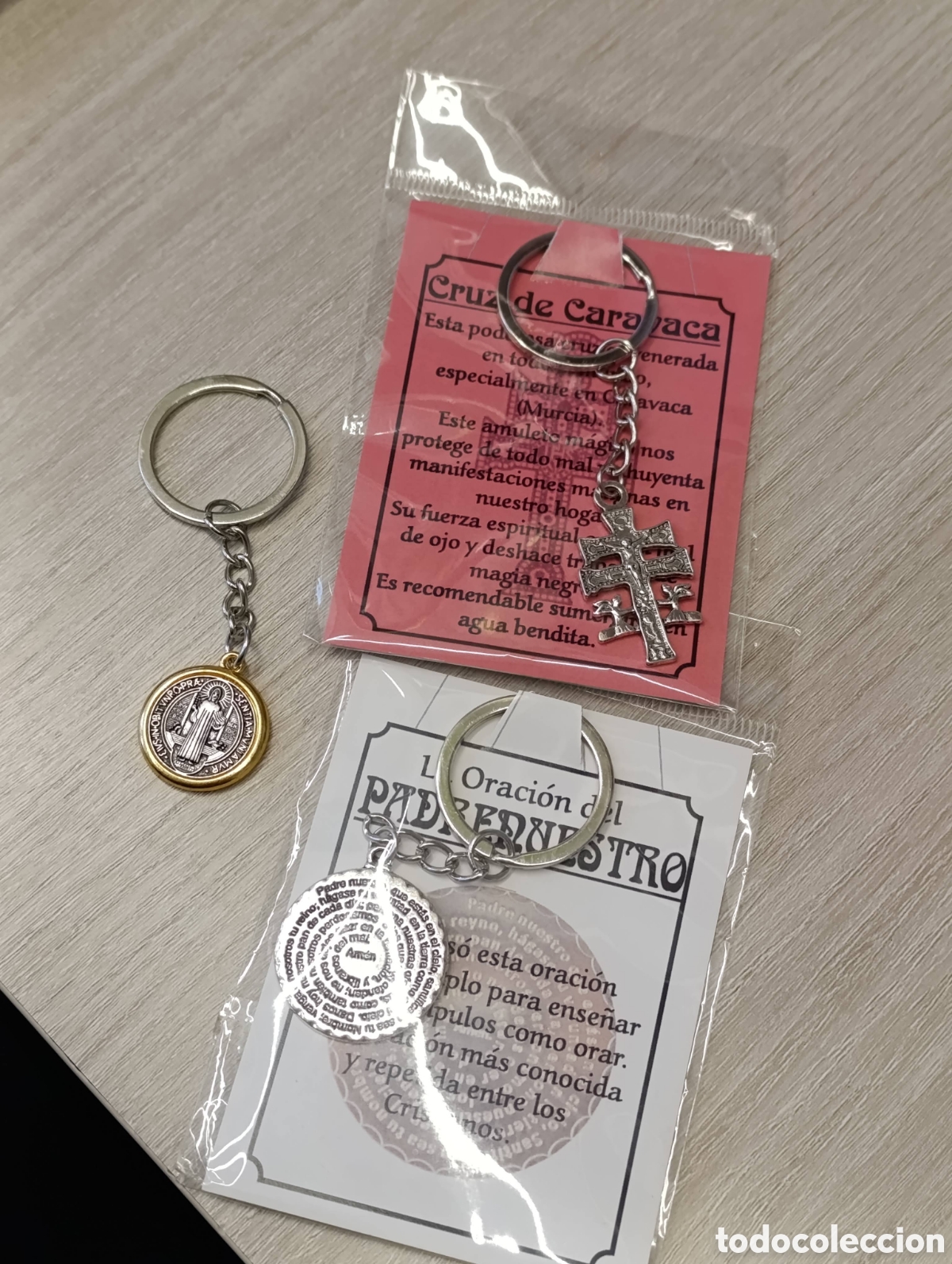 Coleccionismo de llaveros: Lote llaveros religiosos
