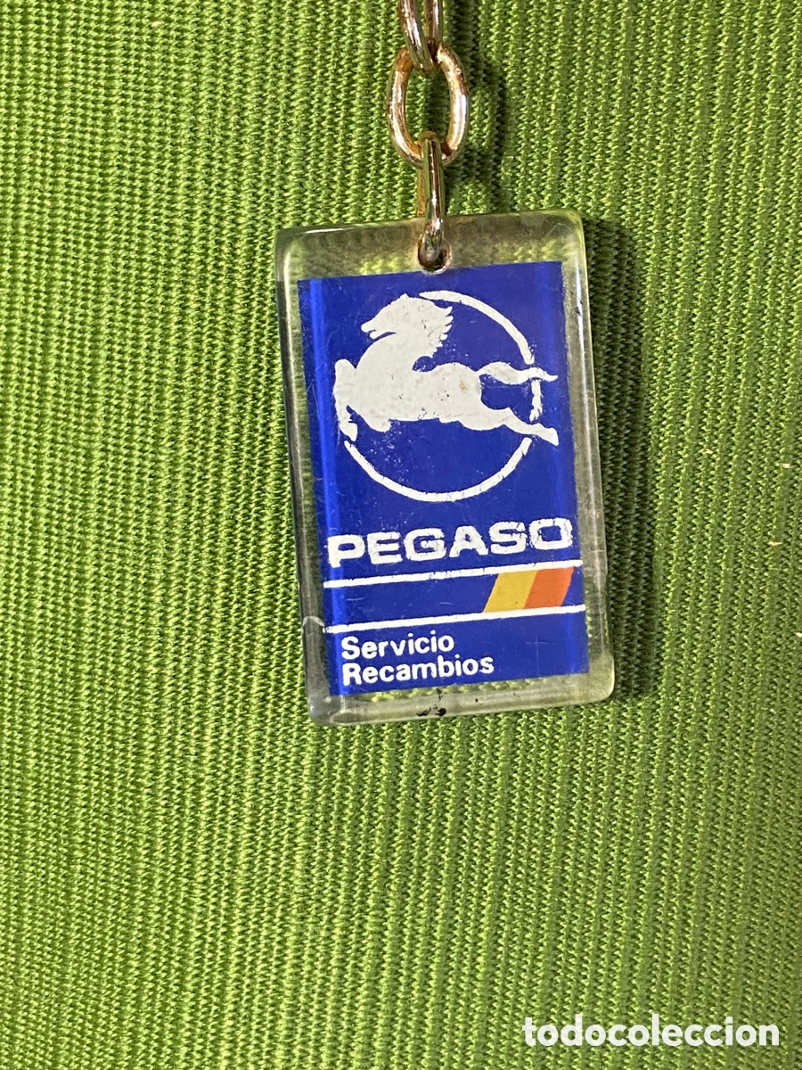 Coleccionismo de llaveros: Llavero servicio recambios Pegaso. - Foto 2