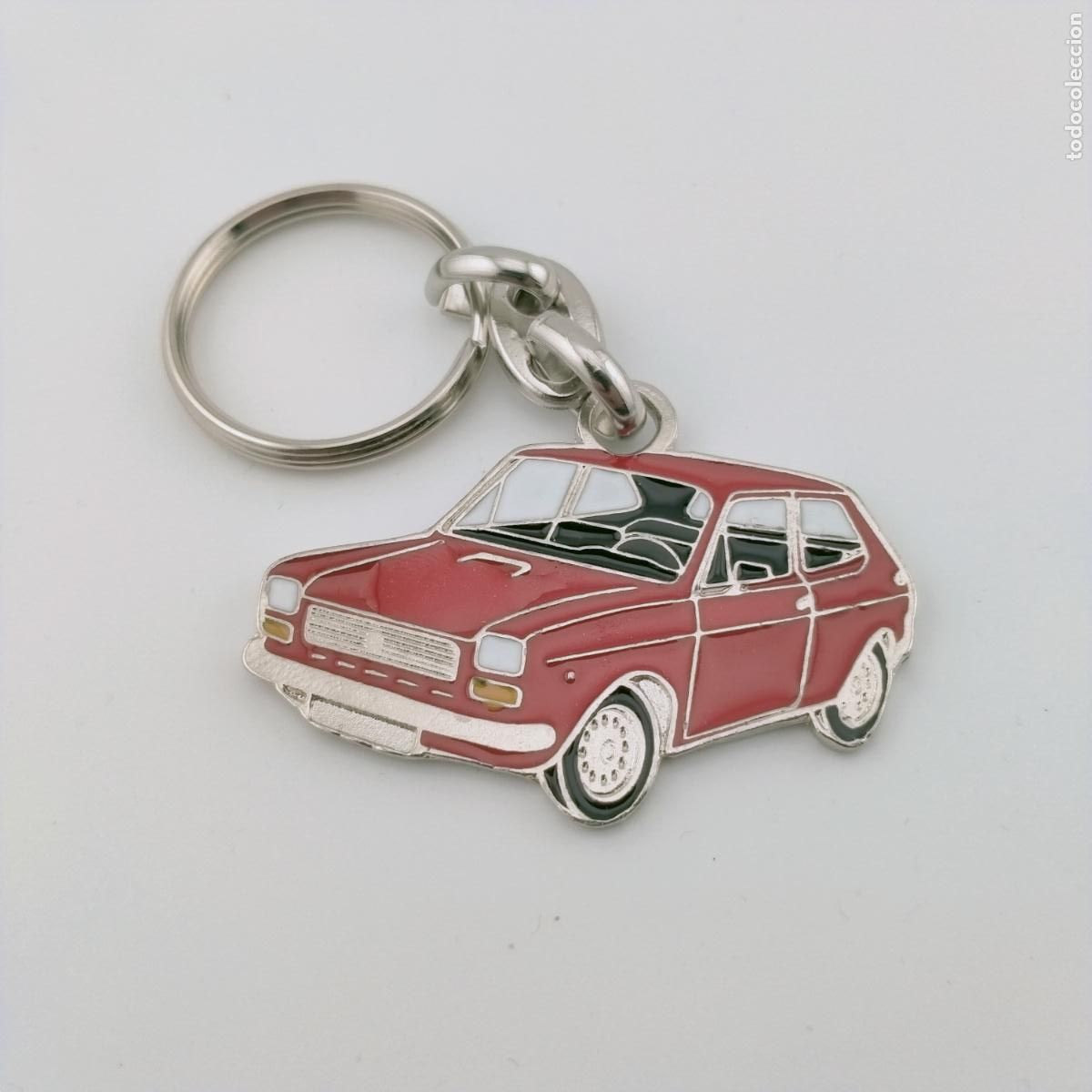 Coleccionismo de llaveros: llavero seat 127 rojo