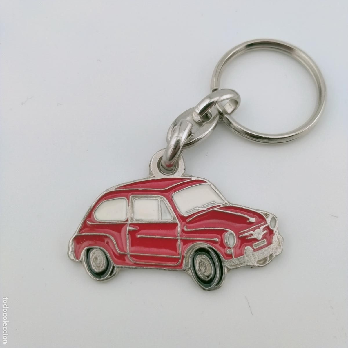 Coleccionismo de llaveros: llavero seat 600 rojo