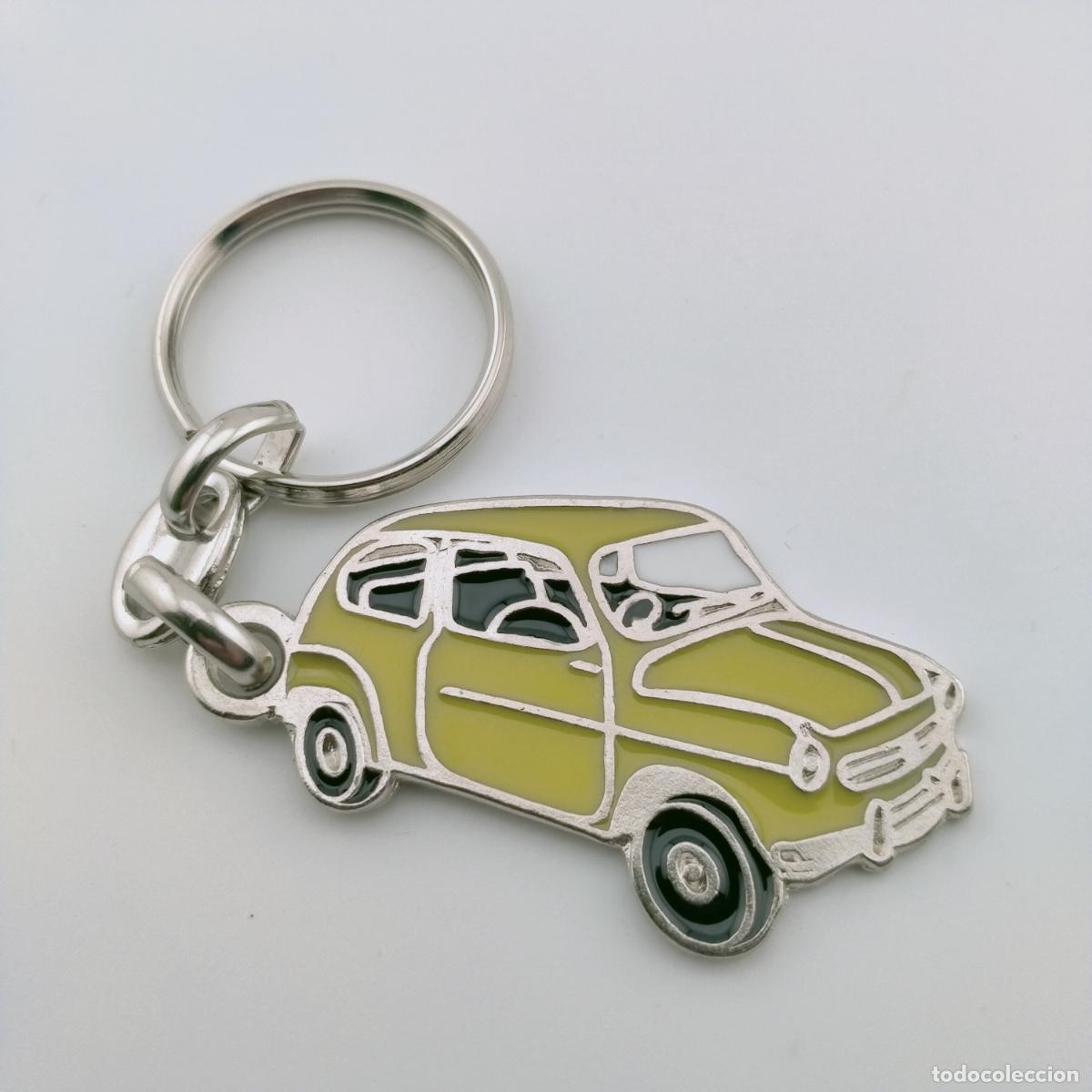 Coleccionismo de llaveros: llavero seat 600 amarillo