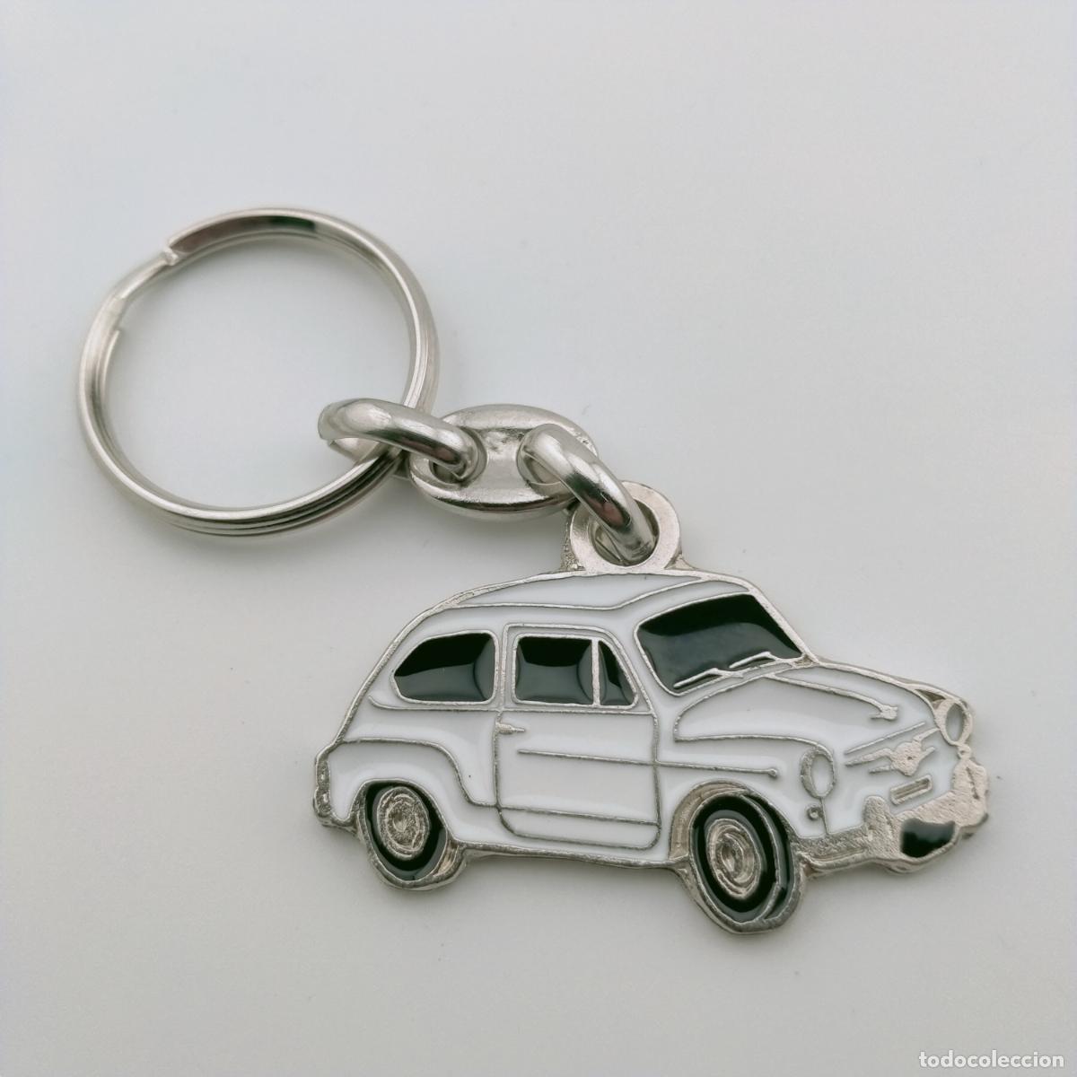 Coleccionismo de llaveros: llavero seat 600 blanco