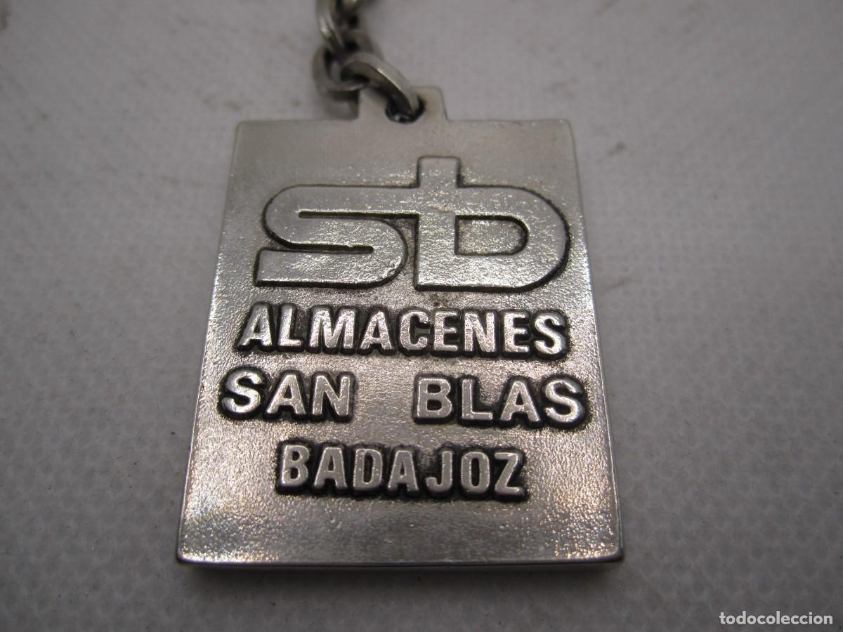 Collectionnisme de portes-cl&eacute;s: llavero almacenes san blas badajoz dos reales correos